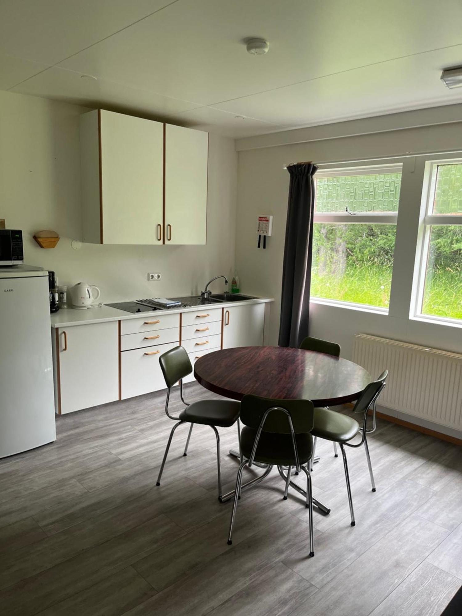 איילססטאד'יר Eidavellir Apartments And Rooms מראה חיצוני תמונה